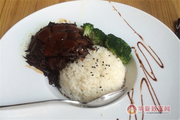 小型音乐午餐吧加盟
